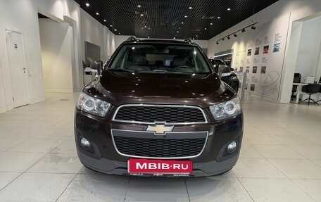 Chevrolet Captiva I, 2015 год, 1 385 000 рублей, 2 фотография