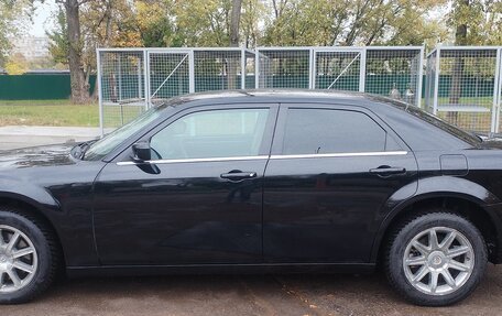 Chrysler 300C II, 2007 год, 1 000 000 рублей, 3 фотография