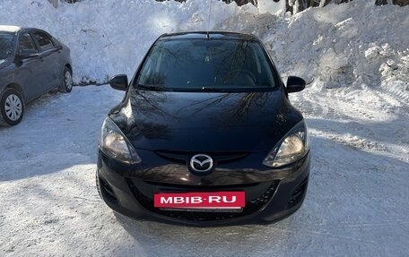 Mazda 2 III, 2011 год, 690 000 рублей, 2 фотография