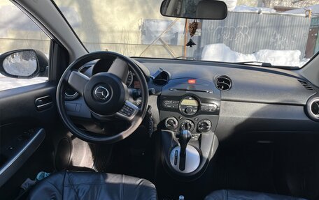Mazda 2 III, 2011 год, 690 000 рублей, 11 фотография