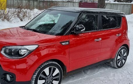 KIA Soul II рестайлинг, 2018 год, 1 990 000 рублей, 2 фотография