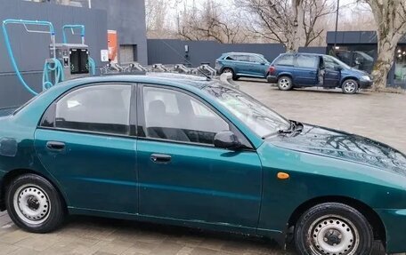 Daewoo Sens I, 2004 год, 255 000 рублей, 2 фотография