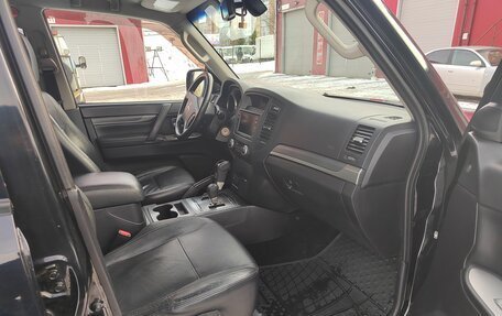 Mitsubishi Pajero IV, 2010 год, 1 770 000 рублей, 6 фотография
