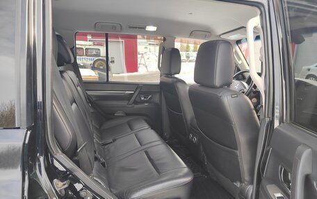 Mitsubishi Pajero IV, 2010 год, 1 770 000 рублей, 7 фотография