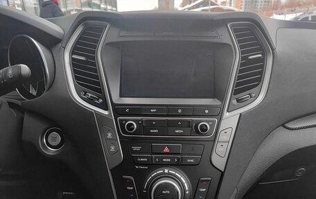 Hyundai Santa Fe III рестайлинг, 2015 год, 2 290 000 рублей, 18 фотография