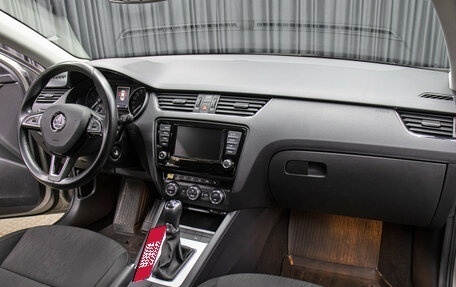 Skoda Octavia, 2017 год, 1 798 000 рублей, 11 фотография