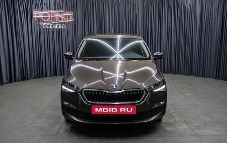 Skoda Rapid II, 2022 год, 1 998 000 рублей, 2 фотография