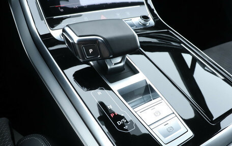 Audi Q7, 2022 год, 8 990 000 рублей, 14 фотография