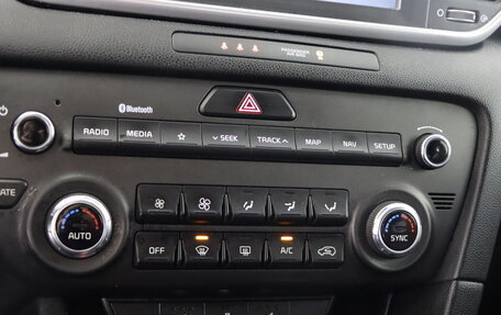 KIA Sportage IV рестайлинг, 2021 год, 2 399 990 рублей, 20 фотография