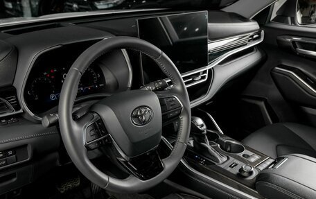 Toyota Highlander, 2025 год, 5 890 000 рублей, 7 фотография