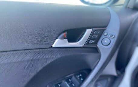 Honda Accord VIII рестайлинг, 2012 год, 1 390 000 рублей, 16 фотография