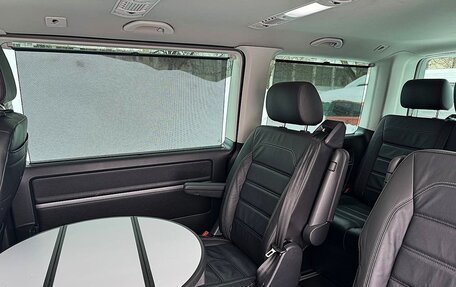 Volkswagen Multivan T6 рестайлинг, 2023 год, 7 950 000 рублей, 16 фотография