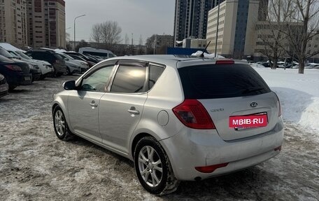 KIA cee'd I рестайлинг, 2010 год, 565 000 рублей, 3 фотография