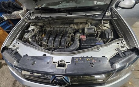 Renault Duster I рестайлинг, 2019 год, 1 300 000 рублей, 3 фотография