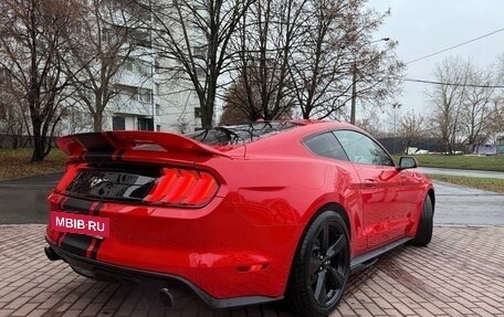 Ford Mustang VI рестайлинг, 2018 год, 2 600 000 рублей, 2 фотография