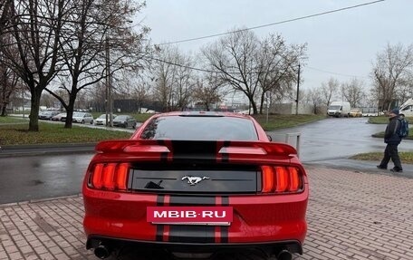 Ford Mustang VI рестайлинг, 2018 год, 2 600 000 рублей, 3 фотография