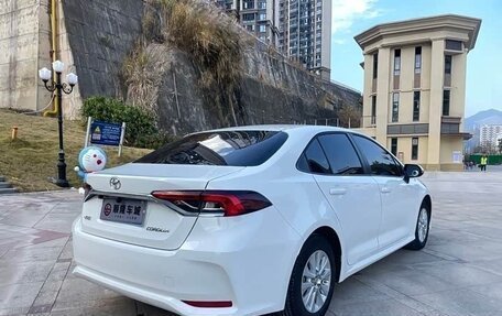 Toyota Corolla, 2022 год, 1 710 000 рублей, 3 фотография