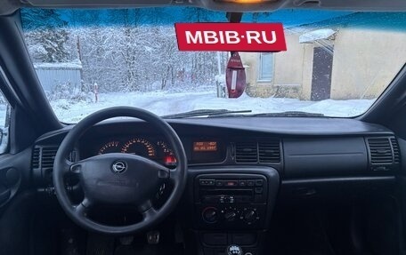 Opel Vectra B рестайлинг, 1997 год, 105 000 рублей, 5 фотография