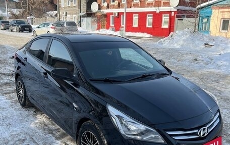 Hyundai Solaris II рестайлинг, 2015 год, 1 050 000 рублей, 4 фотография