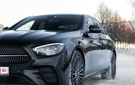 Mercedes-Benz E-Класс, 2020 год, 3 990 000 рублей, 2 фотография