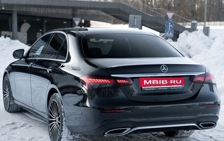 Mercedes-Benz E-Класс, 2020 год, 3 990 000 рублей, 14 фотография