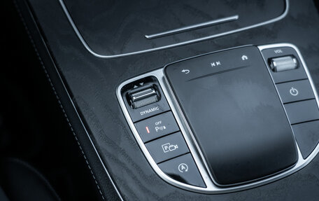 Mercedes-Benz E-Класс, 2020 год, 3 990 000 рублей, 25 фотография