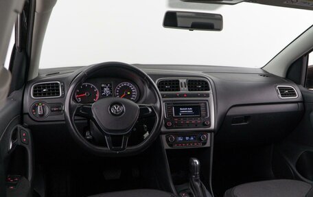 Volkswagen Polo VI (EU Market), 2018 год, 1 248 077 рублей, 6 фотография