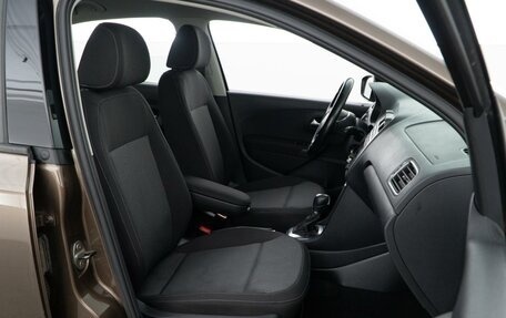 Volkswagen Polo VI (EU Market), 2018 год, 1 248 077 рублей, 8 фотография