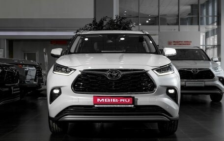 Toyota Highlander, 2025 год, 5 890 000 рублей, 2 фотография