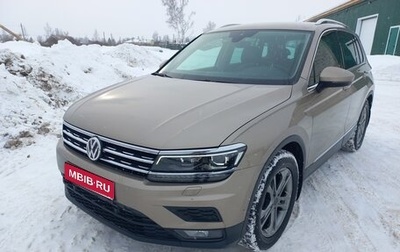 Volkswagen Tiguan II, 2019 год, 2 099 000 рублей, 1 фотография