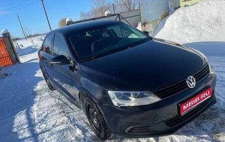 Volkswagen Jetta VI, 2011 год, 980 000 рублей, 1 фотография