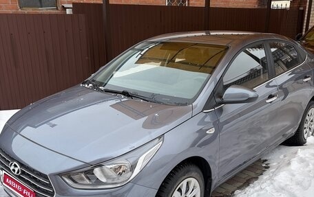 Hyundai Solaris II рестайлинг, 2019 год, 1 200 000 рублей, 1 фотография