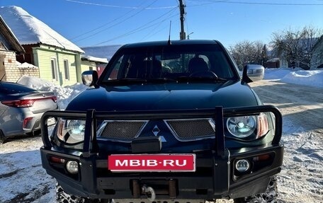 Mitsubishi L200 IV рестайлинг, 2007 год, 1 300 000 рублей, 1 фотография