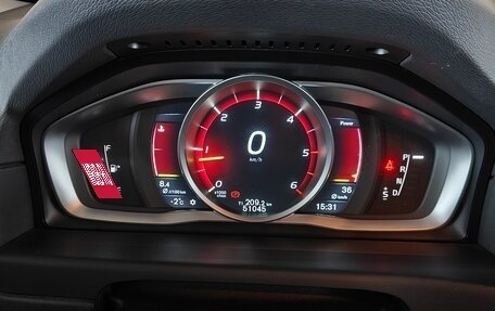 Volvo XC70 II рестайлинг, 2015 год, 3 590 000 рублей, 10 фотография