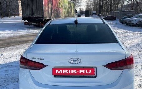 Hyundai Solaris II рестайлинг, 2018 год, 980 000 рублей, 4 фотография