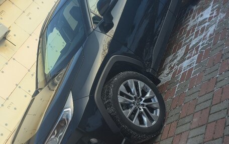 Toyota RAV4, 2021 год, 3 850 000 рублей, 2 фотография