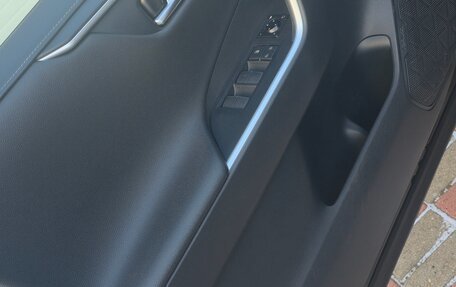 Toyota RAV4, 2021 год, 3 850 000 рублей, 10 фотография