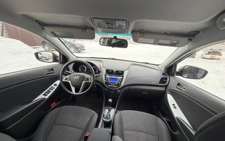 Hyundai Solaris II рестайлинг, 2013 год, 920 000 рублей, 10 фотография