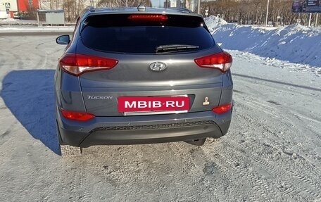 Hyundai Tucson III, 2018 год, 2 400 000 рублей, 16 фотография