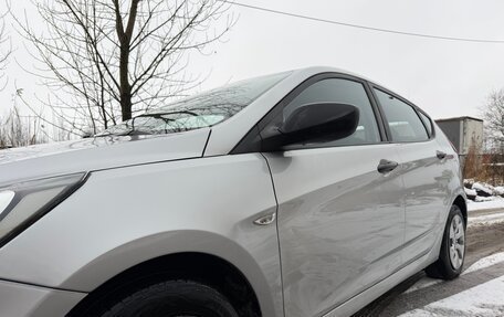 Hyundai Solaris II рестайлинг, 2011 год, 485 000 рублей, 10 фотография