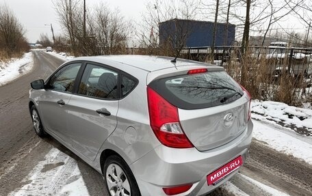 Hyundai Solaris II рестайлинг, 2011 год, 485 000 рублей, 6 фотография