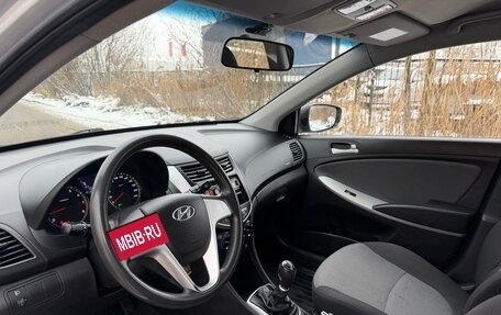 Hyundai Solaris II рестайлинг, 2011 год, 485 000 рублей, 17 фотография