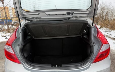 Hyundai Solaris II рестайлинг, 2011 год, 485 000 рублей, 29 фотография