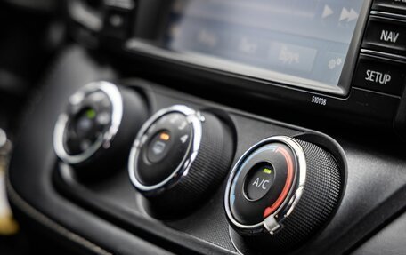 Toyota RAV4, 2017 год, 2 298 000 рублей, 25 фотография