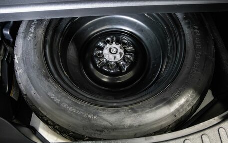 Toyota RAV4, 2017 год, 2 298 000 рублей, 34 фотография