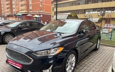 Ford Fusion (North America) II, 2020 год, 1 500 000 рублей, 2 фотография