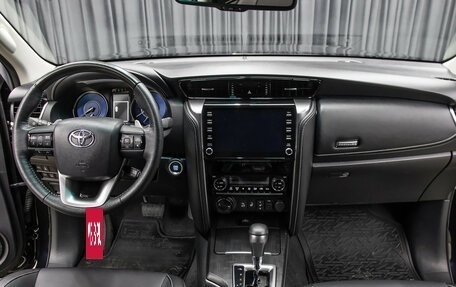 Toyota Fortuner II, 2022 год, 5 498 000 рублей, 14 фотография