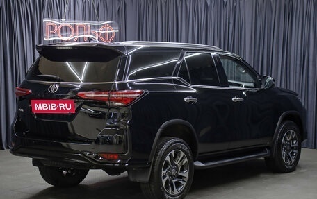 Toyota Fortuner II, 2022 год, 5 498 000 рублей, 5 фотография