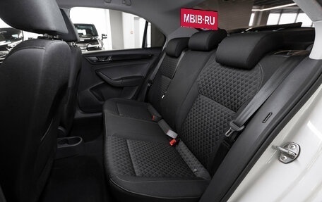 Skoda Rapid I, 2018 год, 1 370 000 рублей, 12 фотография