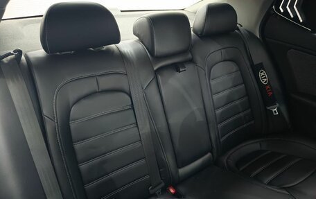 KIA Optima III, 2011 год, 1 100 000 рублей, 17 фотография